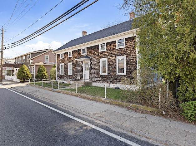 1692 Main Street - Photo 1
