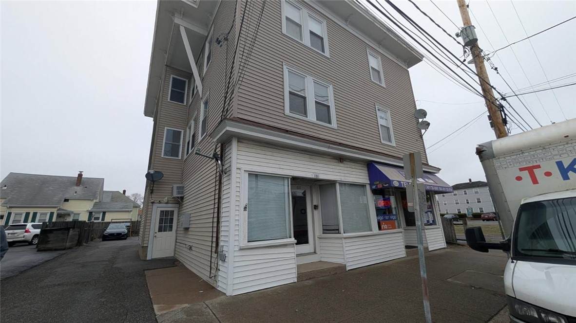 626 Central Avenue - Photo 1