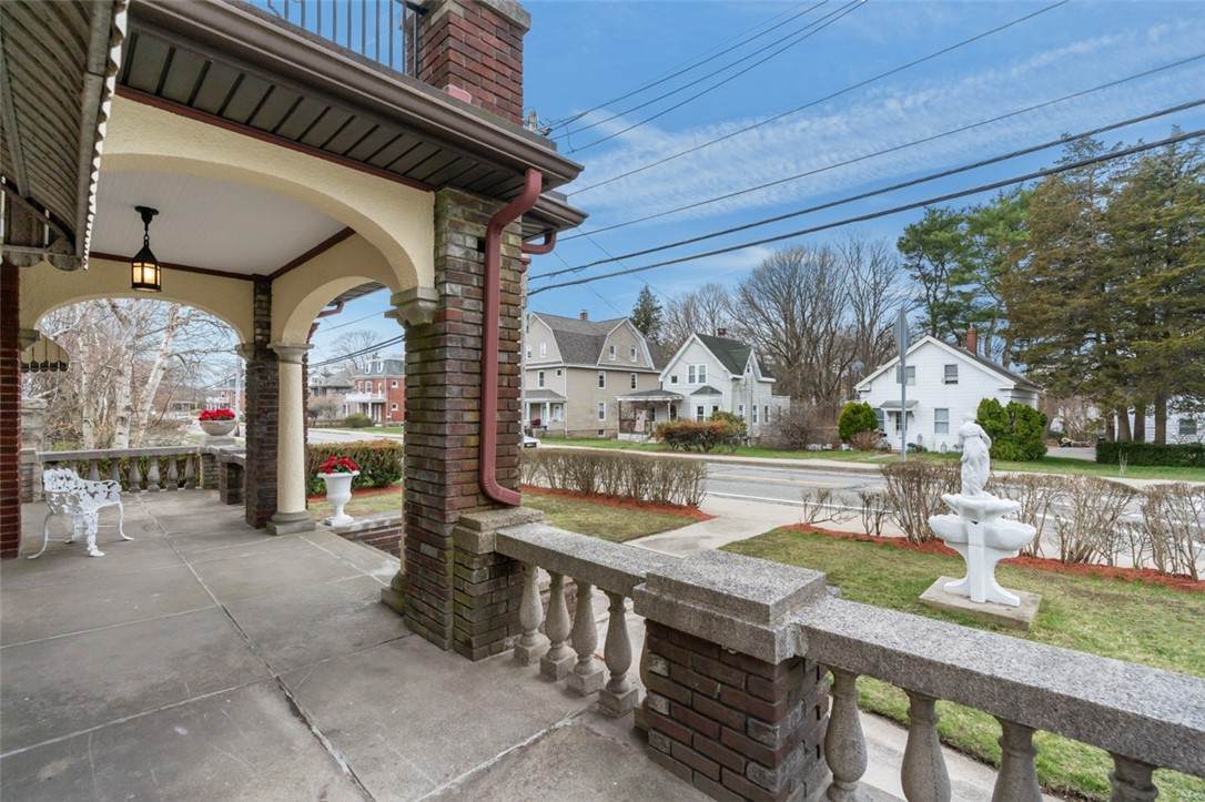 https://bt-photos.global.ssl.fastly.net/rhodeisland/orig_boomver_1_1410280-2.jpg