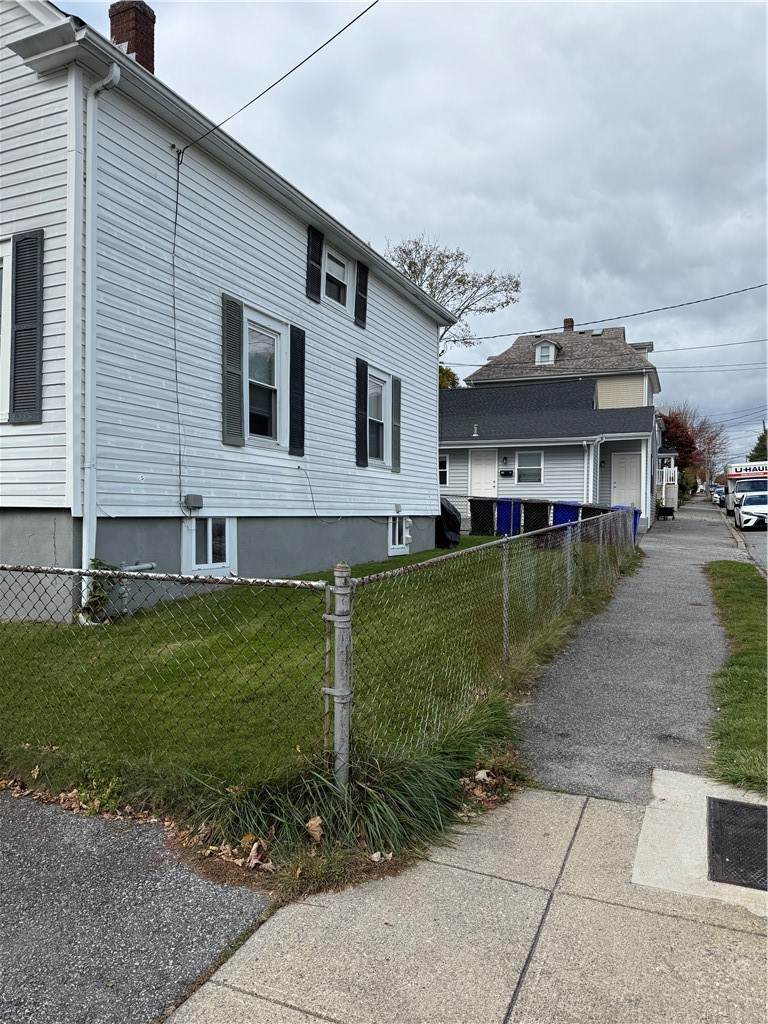 https://bt-photos.global.ssl.fastly.net/rhodeisland/orig_boomver_1_1410304-2.jpg