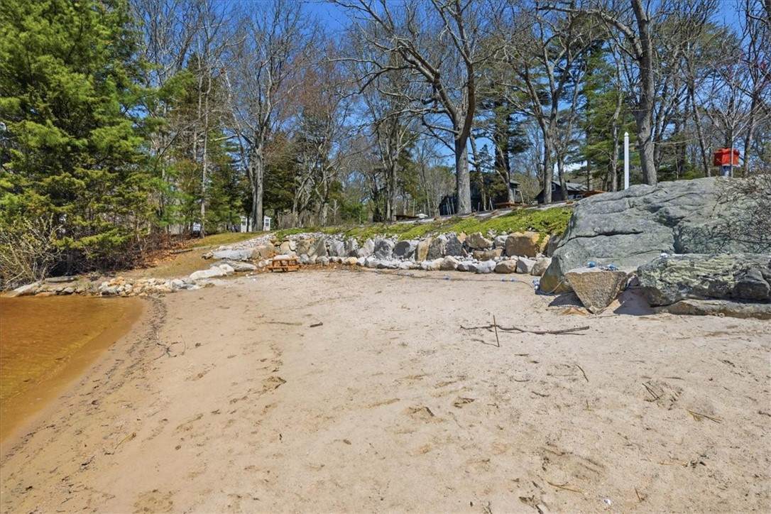 https://bt-photos.global.ssl.fastly.net/rhodeisland/orig_boomver_1_1410315-2.jpg