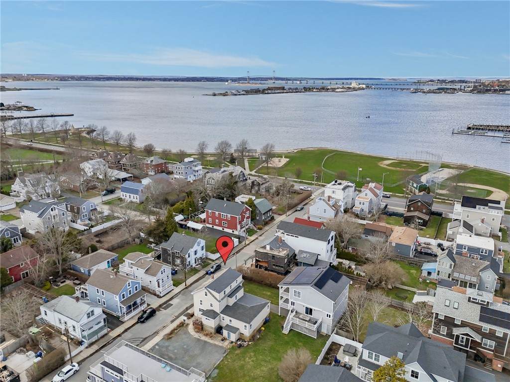 32 Houston Avenue - Photo 1
