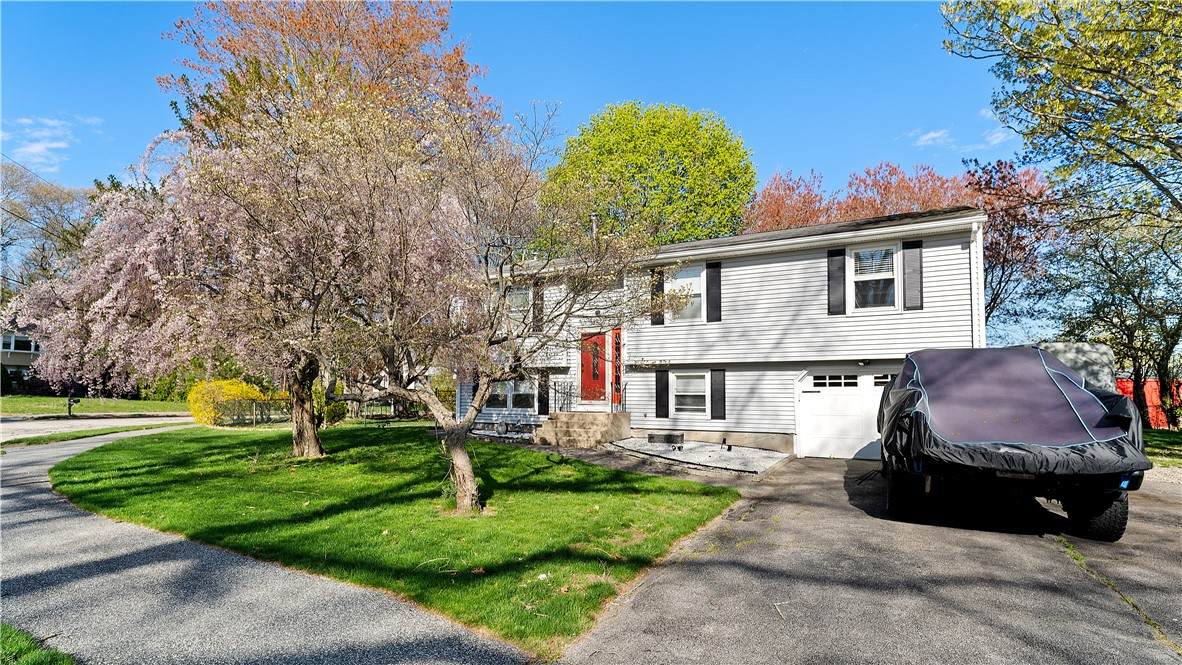 15 Laforge Drive - Photo 1