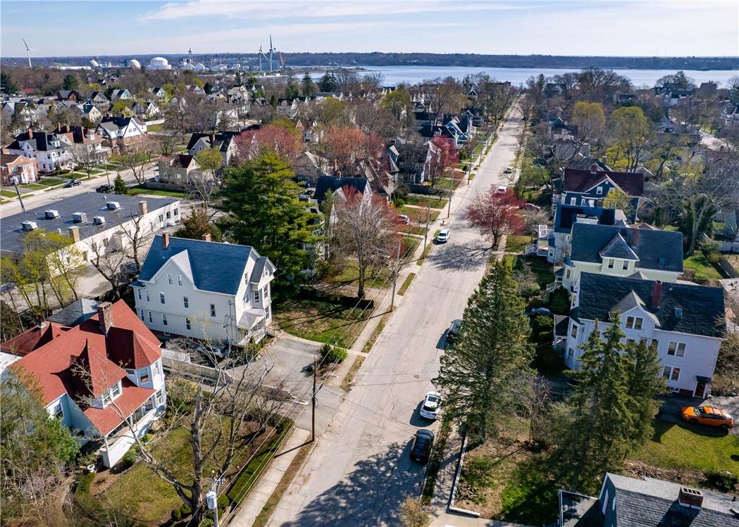 171 Arnold Avenue - Photo 1