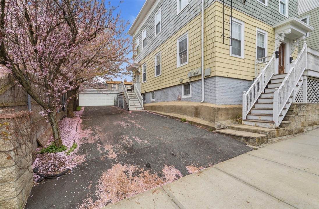 https://bt-photos.global.ssl.fastly.net/rhodeisland/orig_boomver_1_1410787-2.jpg