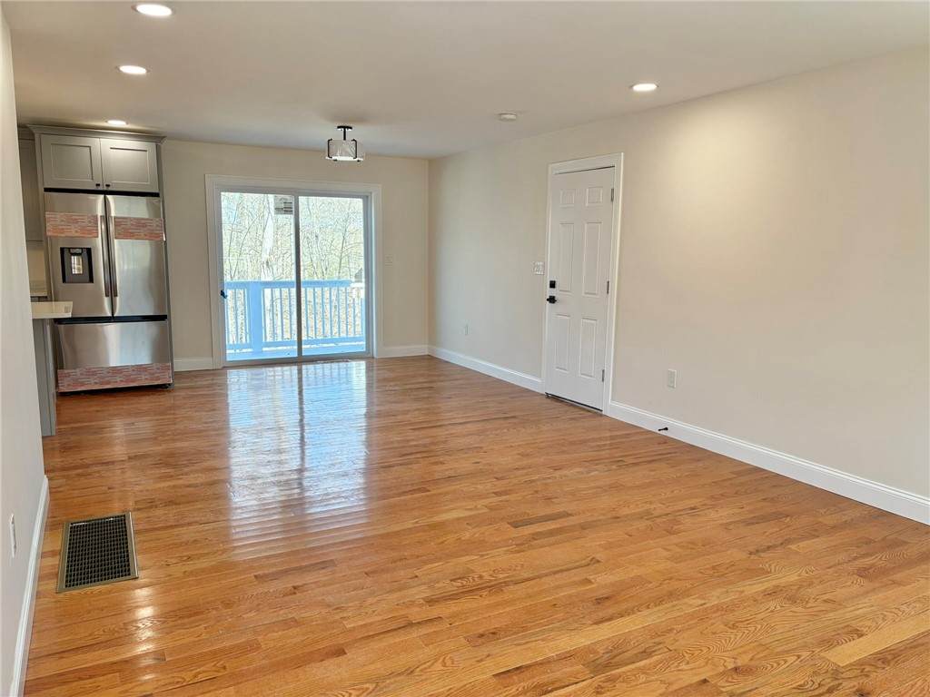 https://bt-photos.global.ssl.fastly.net/rhodeisland/orig_boomver_1_1410912-2.jpg