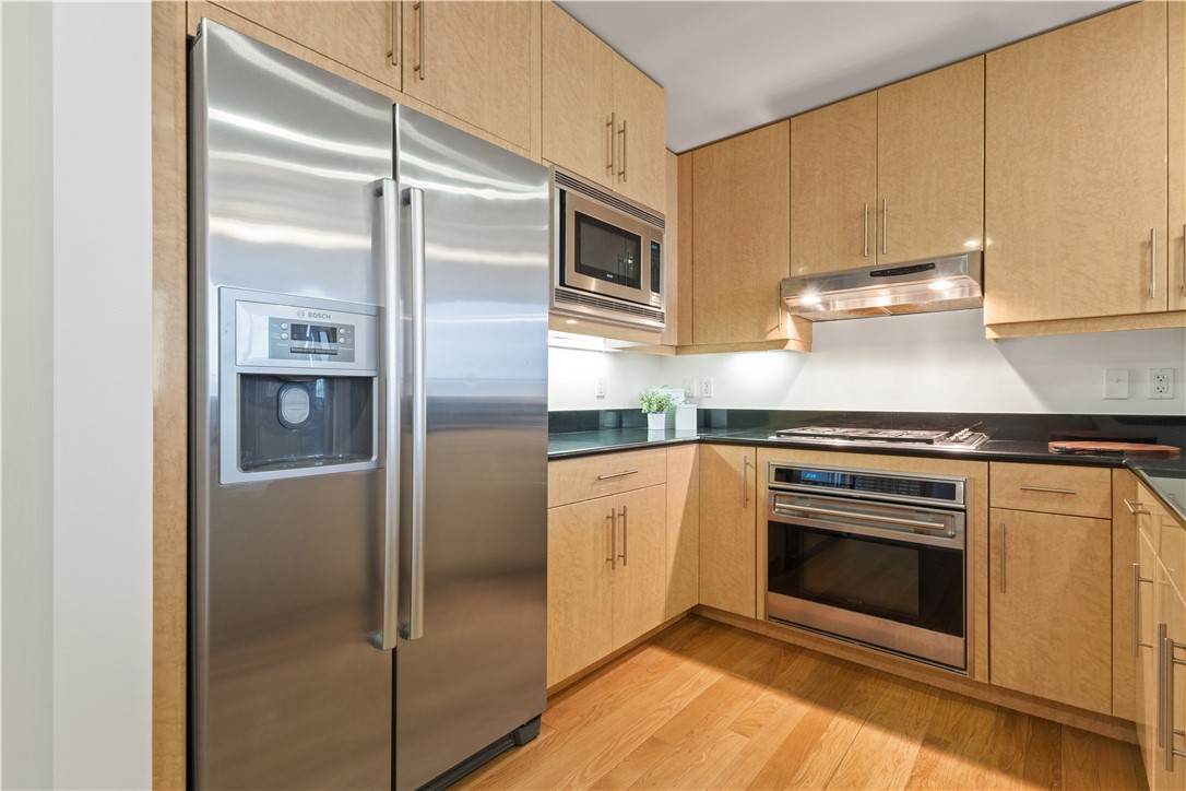 https://bt-photos.global.ssl.fastly.net/rhodeisland/orig_boomver_1_1410915-2.jpg