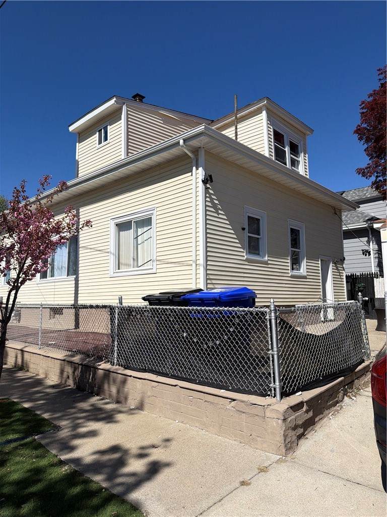 https://bt-photos.global.ssl.fastly.net/rhodeisland/orig_boomver_1_1410988-2.jpg