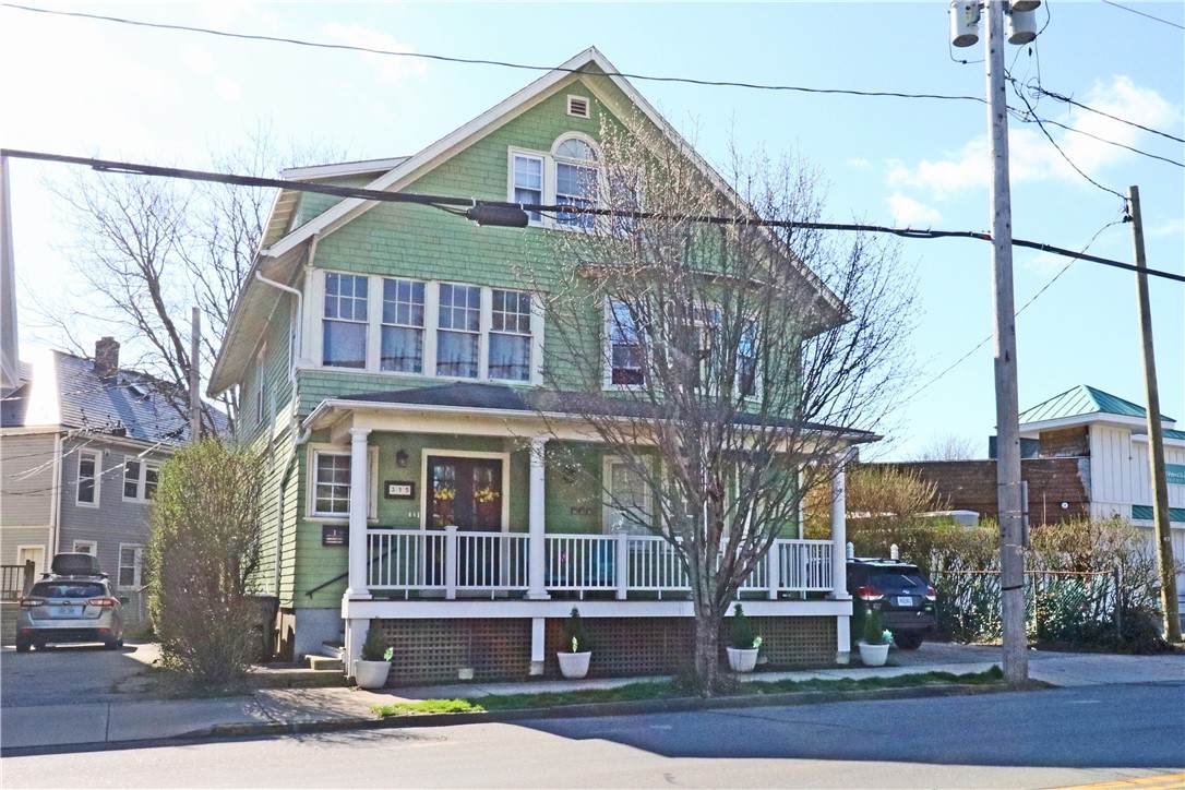 315 Broadway Way - Photo 1