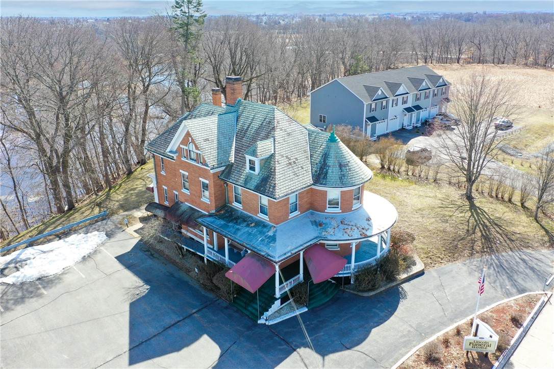 https://bt-photos.global.ssl.fastly.net/rhodeisland/orig_boomver_1_1411179-2.jpg