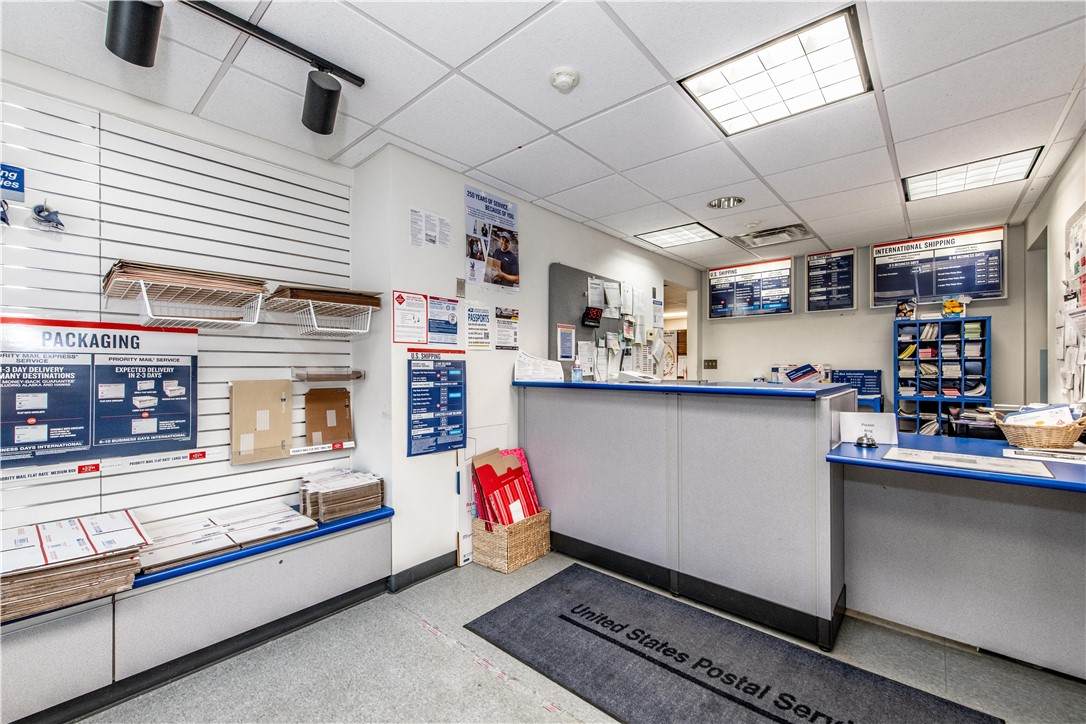 963 Victory Highway - Photo 1