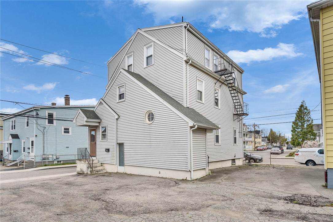 https://bt-photos.global.ssl.fastly.net/rhodeisland/orig_boomver_1_1411241-2.jpg