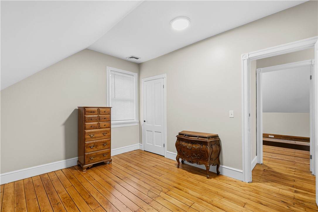 https://bt-photos.global.ssl.fastly.net/rhodeisland/orig_boomver_1_1411289-2.jpg