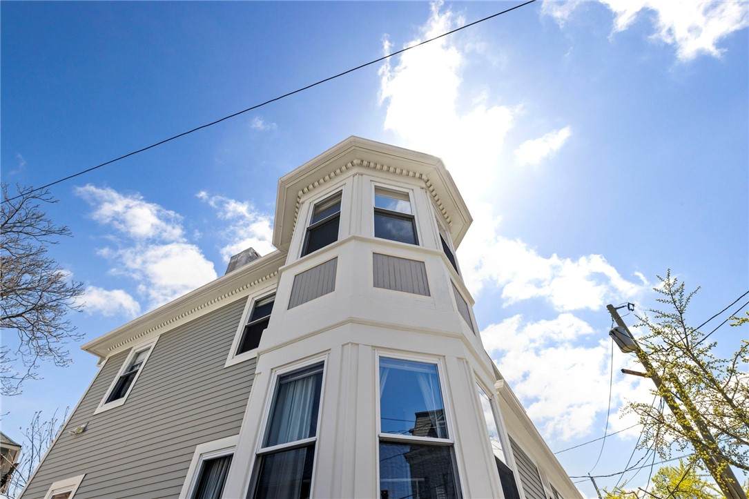 https://bt-photos.global.ssl.fastly.net/rhodeisland/orig_boomver_1_1411409-2.jpg
