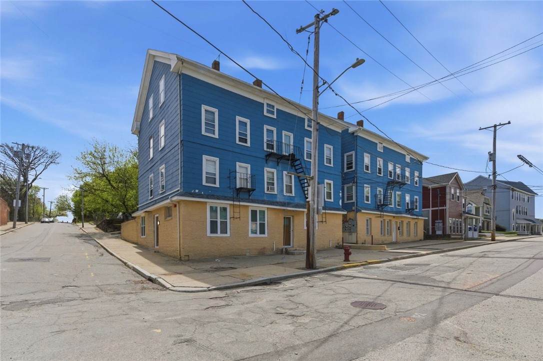 126 Sayles Street - Photo 1