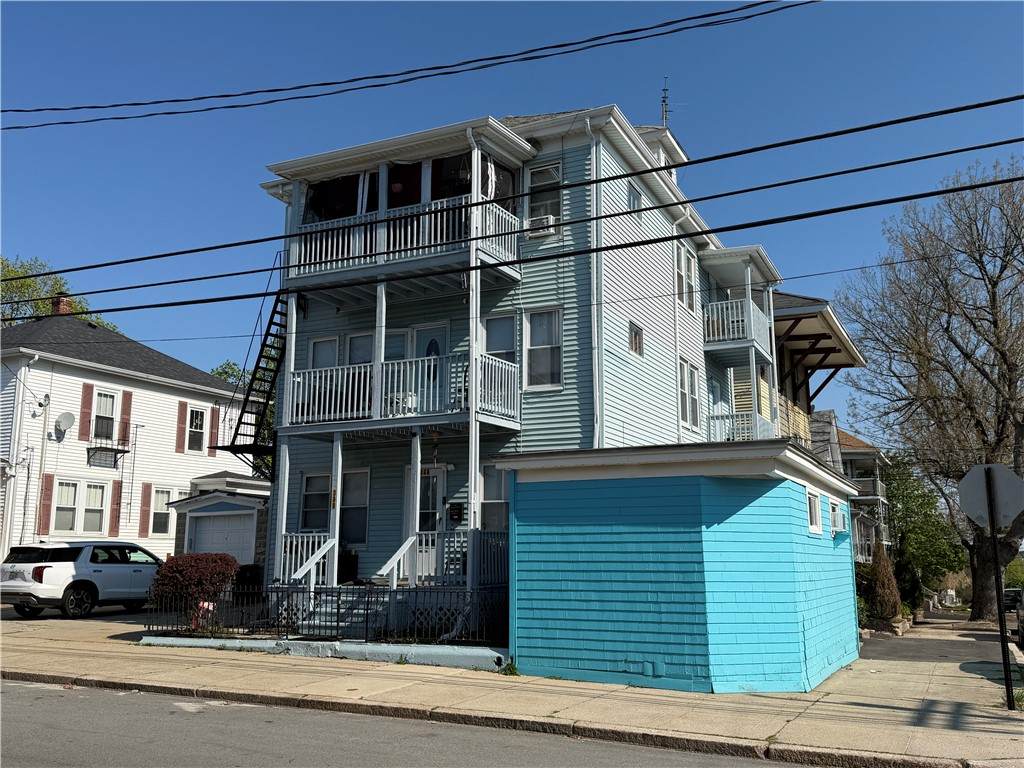 https://bt-photos.global.ssl.fastly.net/rhodeisland/orig_boomver_1_1411720-2.jpg