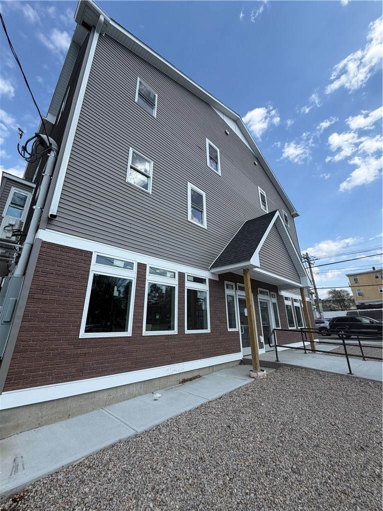 https://bt-photos.global.ssl.fastly.net/rhodeisland/orig_boomver_1_1411735-2.jpg