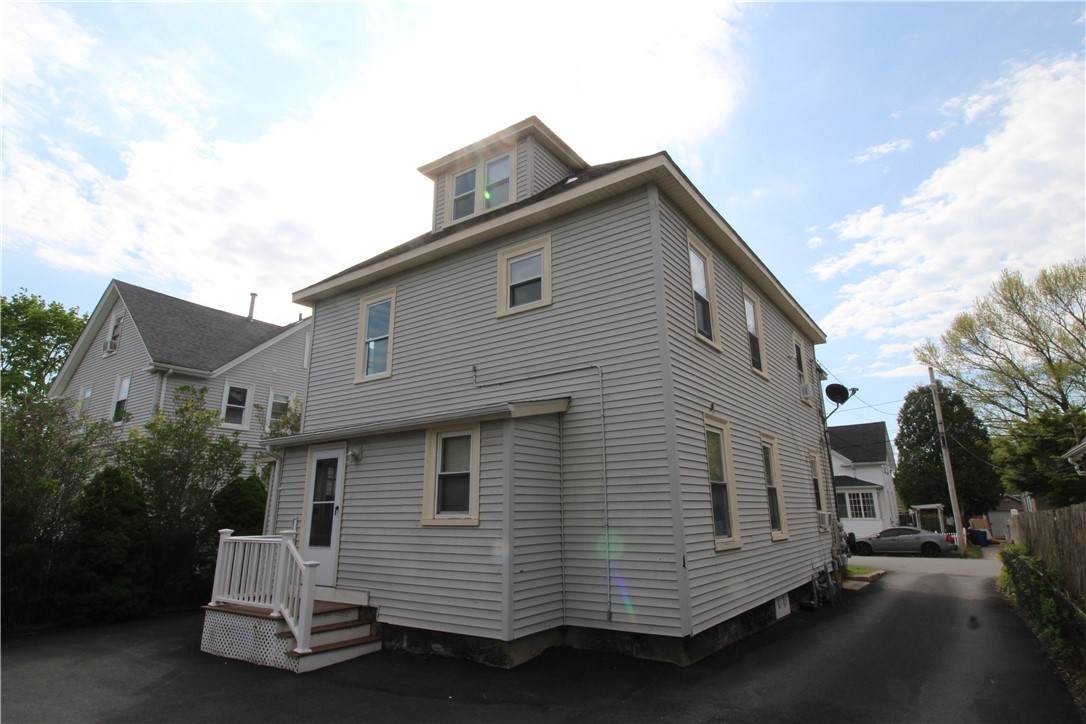 https://bt-photos.global.ssl.fastly.net/rhodeisland/orig_boomver_1_1411845-2.jpg