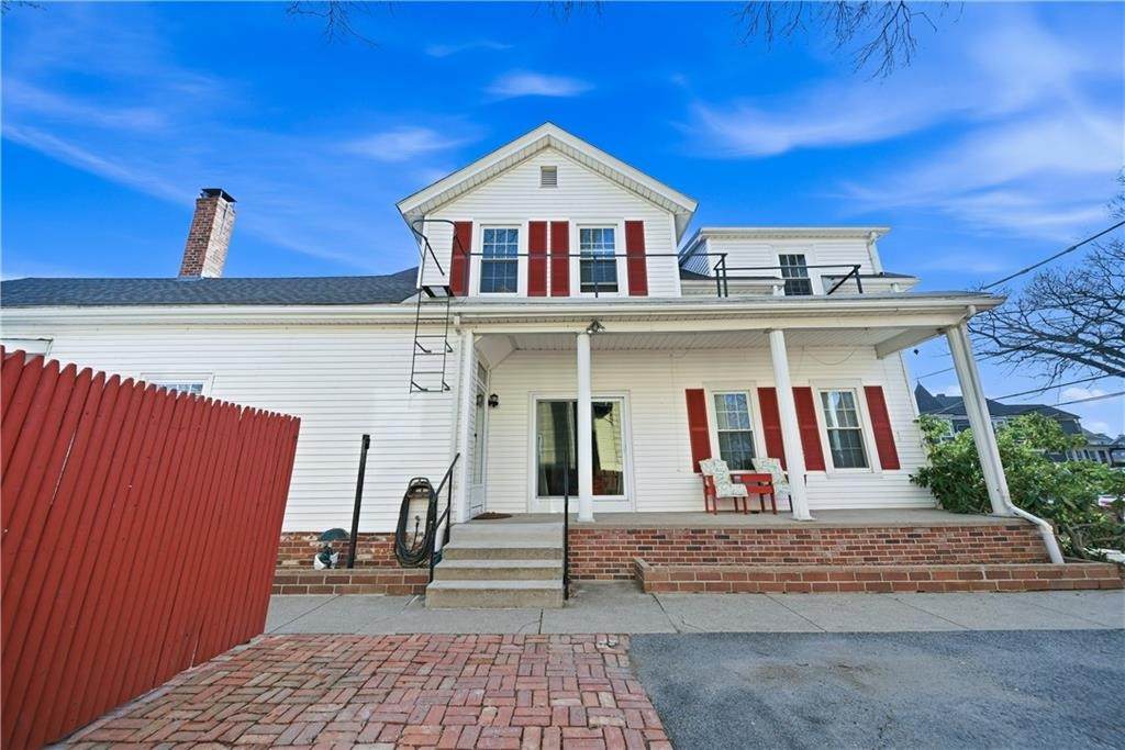 https://bt-photos.global.ssl.fastly.net/rhodeisland/orig_boomver_1_1411874-2.jpg