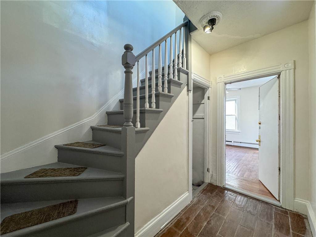 https://bt-photos.global.ssl.fastly.net/rhodeisland/orig_boomver_1_1411996-2.jpg