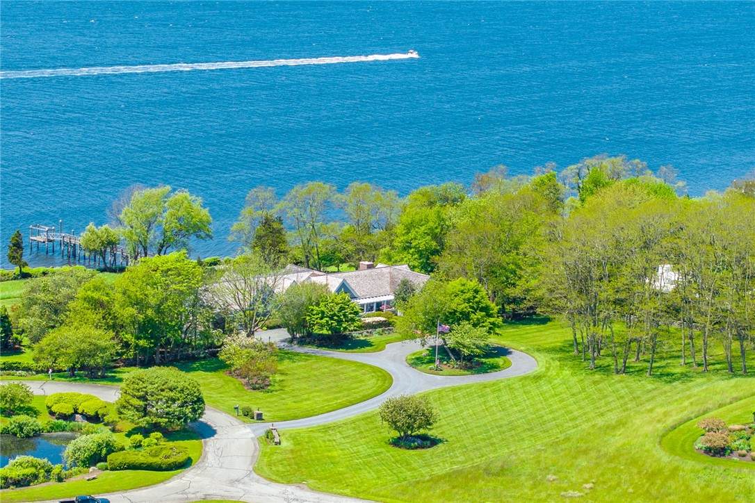 https://bt-photos.global.ssl.fastly.net/rhodeisland/orig_boomver_1_1412380-2.jpg