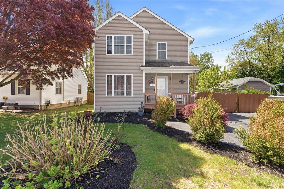 61 Metropolitan Avenue - Photo 1
