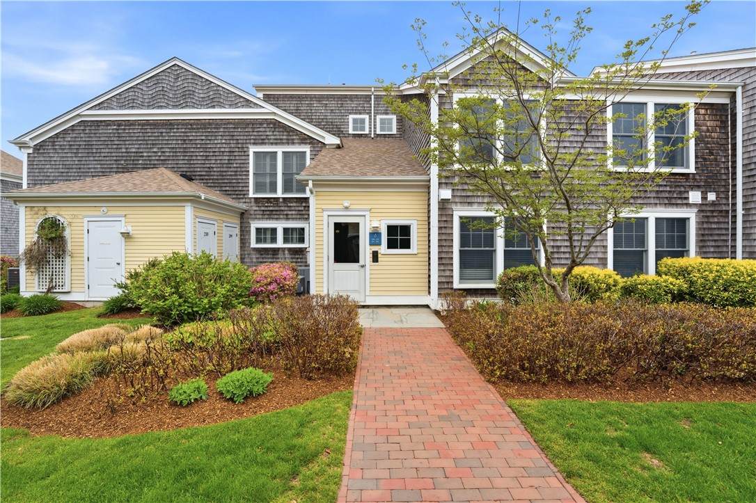 https://bt-photos.global.ssl.fastly.net/rhodeisland/orig_boomver_1_1412698-2.jpg