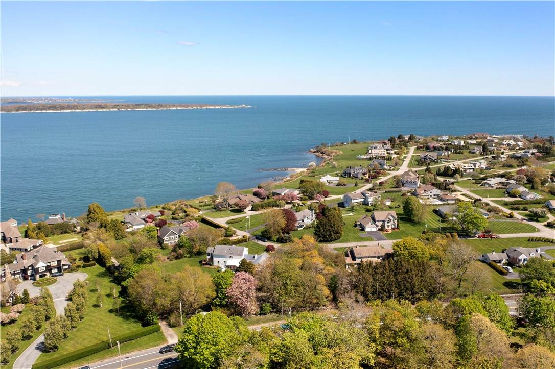 https://bt-photos.global.ssl.fastly.net/rhodeisland/orig_boomver_1_1412835-2.jpg
