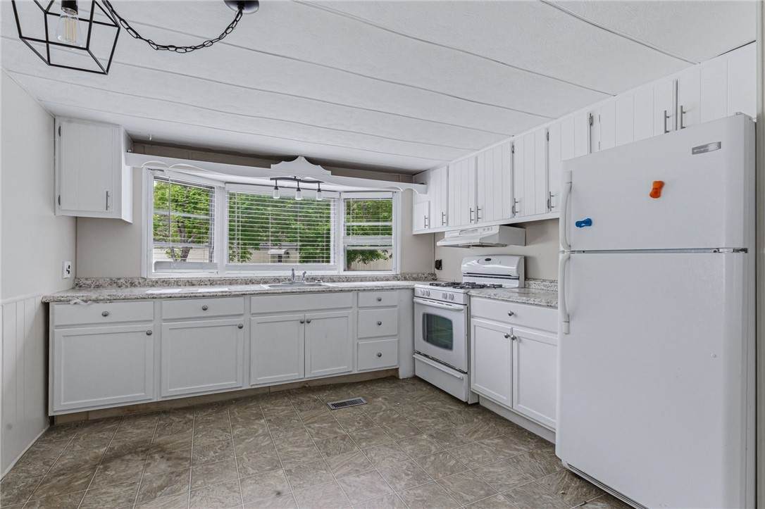 https://bt-photos.global.ssl.fastly.net/rhodeisland/orig_boomver_1_1413332-2.jpg