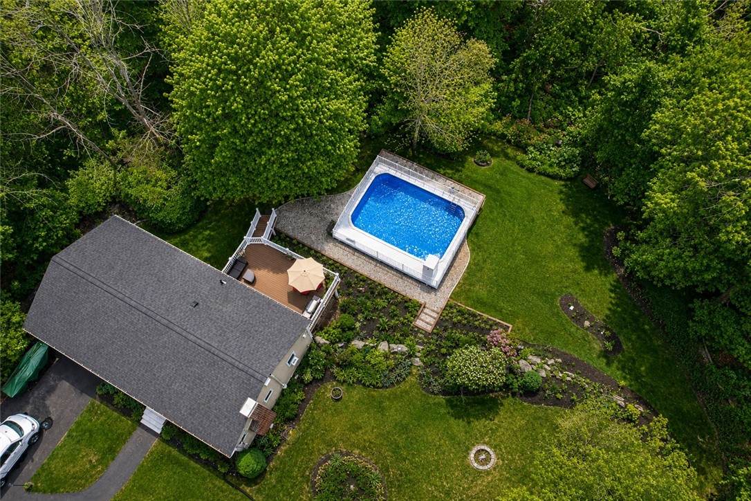 422 Rockland Road - Photo 1