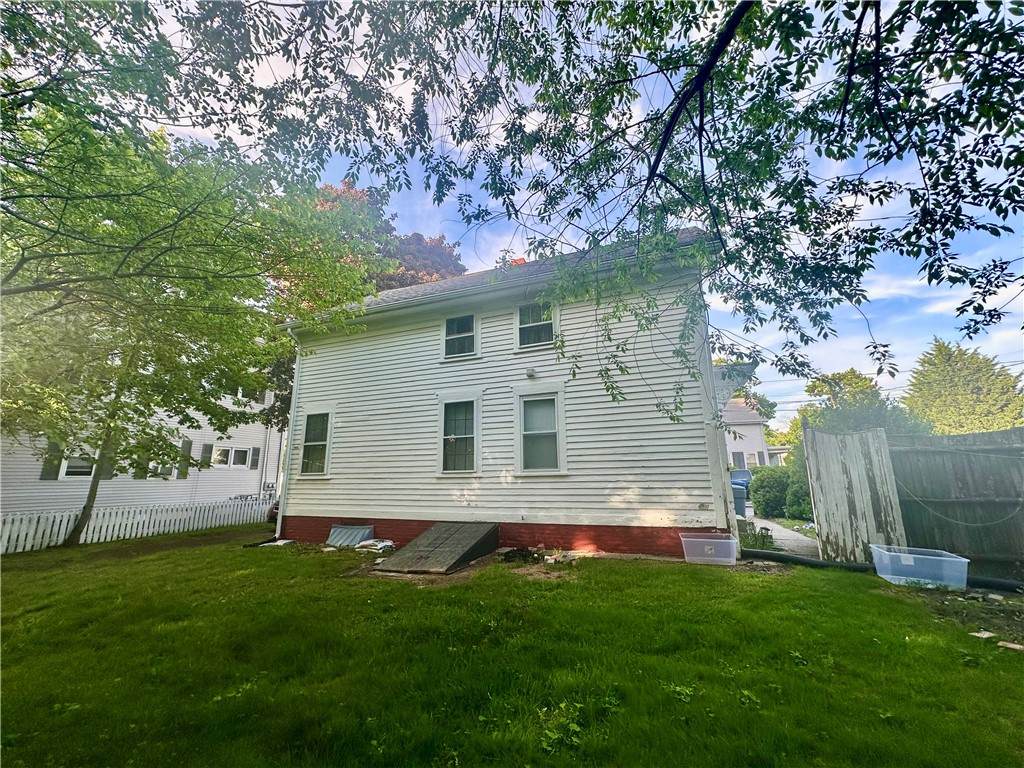 https://bt-photos.global.ssl.fastly.net/rhodeisland/orig_boomver_1_1413498-2.jpg