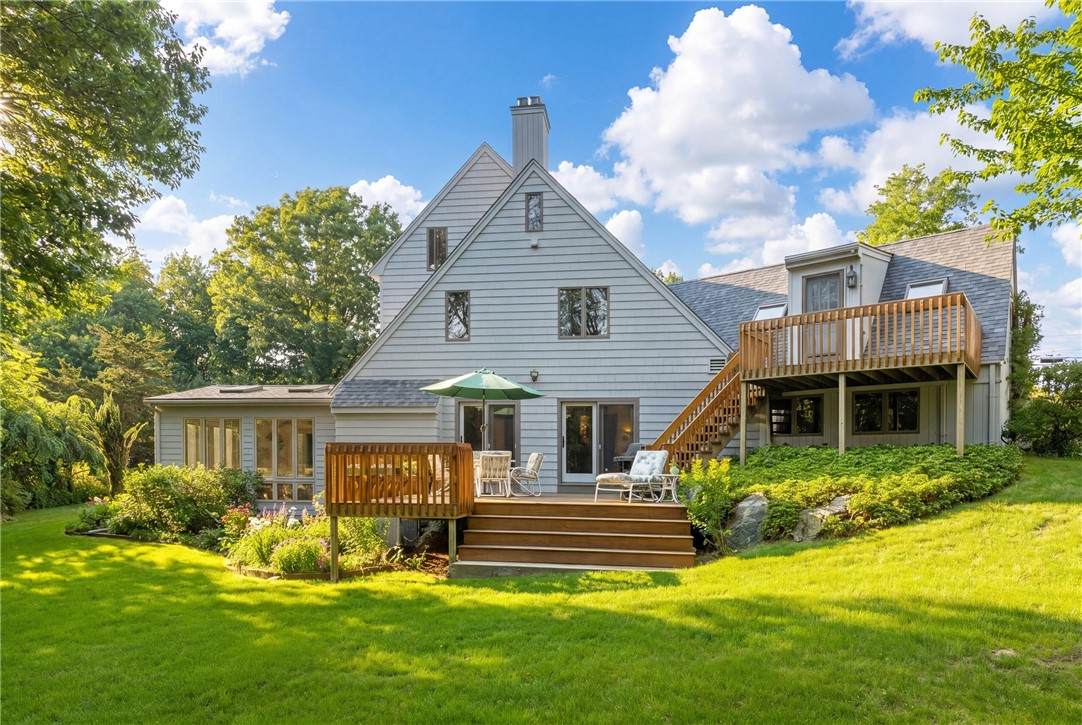 94 Howland Road - Photo 1