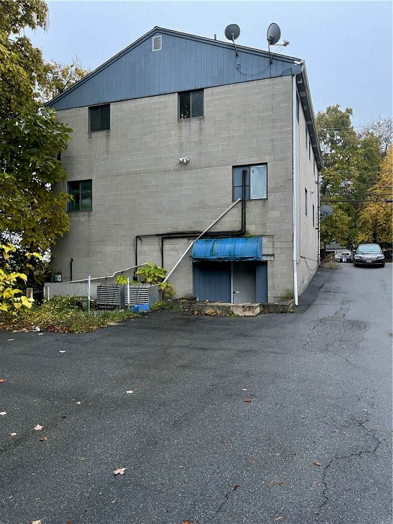 https://bt-photos.global.ssl.fastly.net/rhodeisland/orig_boomver_1_1413682-2.jpg