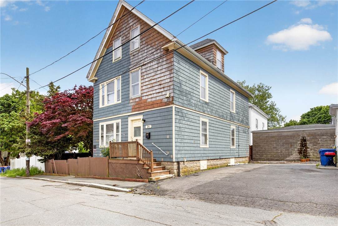 https://bt-photos.global.ssl.fastly.net/rhodeisland/orig_boomver_1_1413735-2.jpg