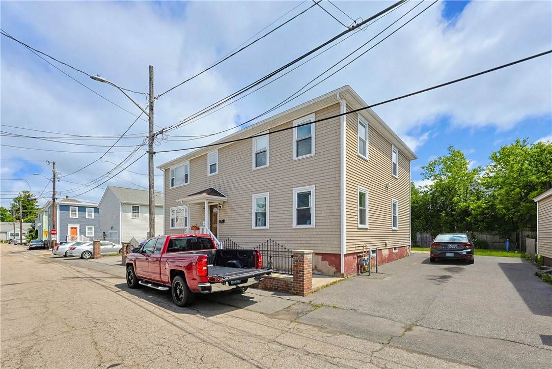 https://bt-photos.global.ssl.fastly.net/rhodeisland/orig_boomver_1_1413736-2.jpg