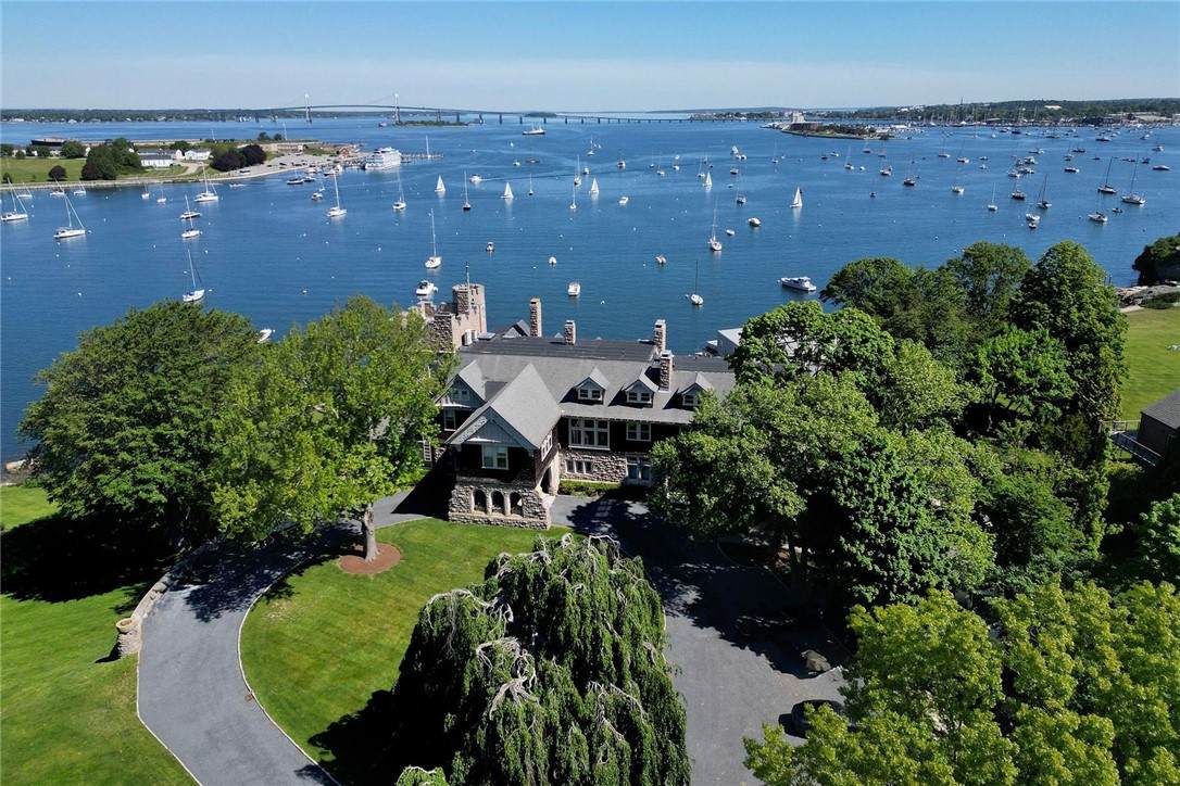 https://bt-photos.global.ssl.fastly.net/rhodeisland/orig_boomver_1_1413744-2.jpg