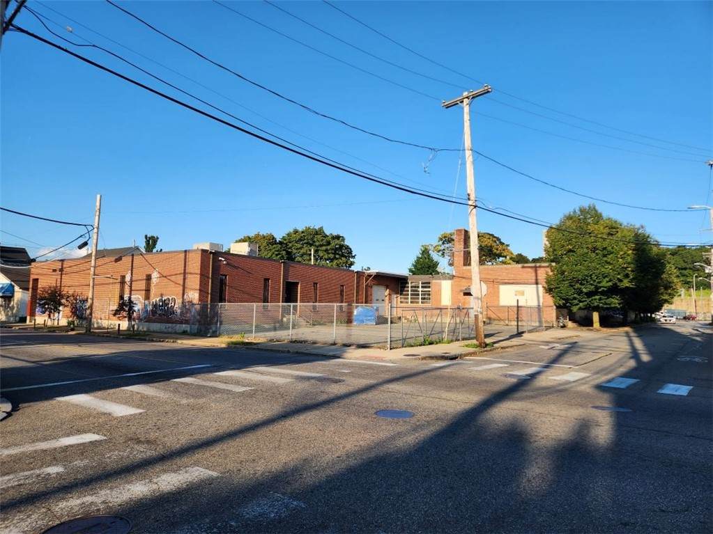 31 Delaine Street - Photo 1