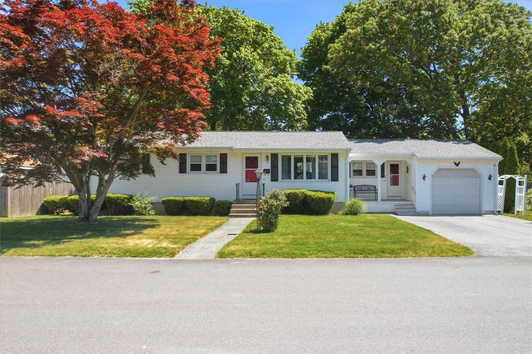 https://bt-photos.global.ssl.fastly.net/rhodeisland/orig_boomver_1_1413761-2.jpg