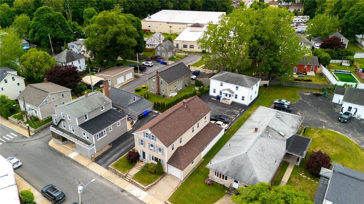 27 Pike Street - Photo 1