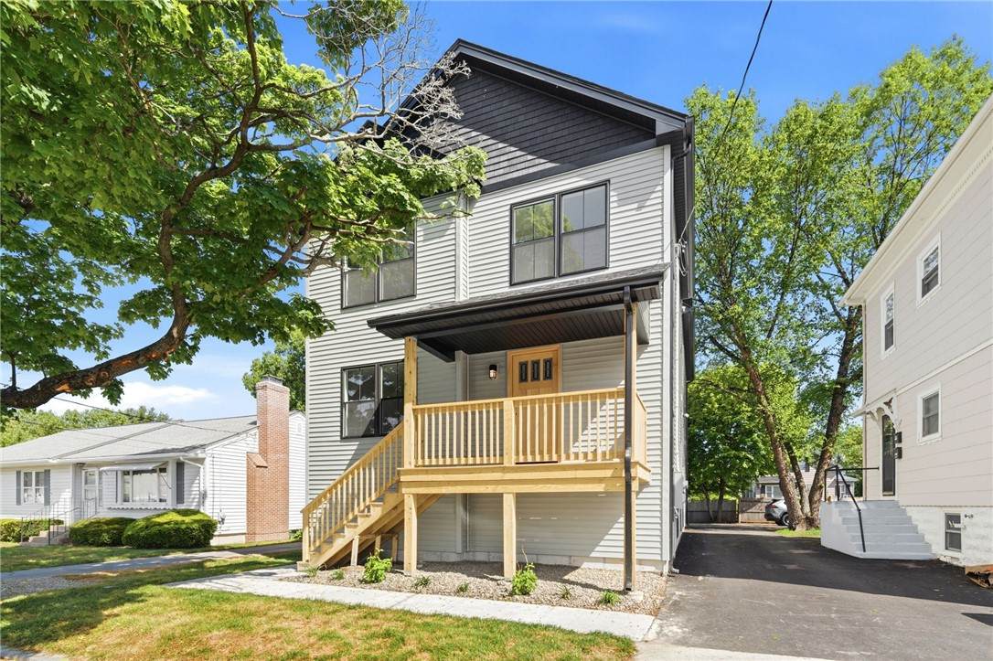 14 Raphael Avenue - Photo 1