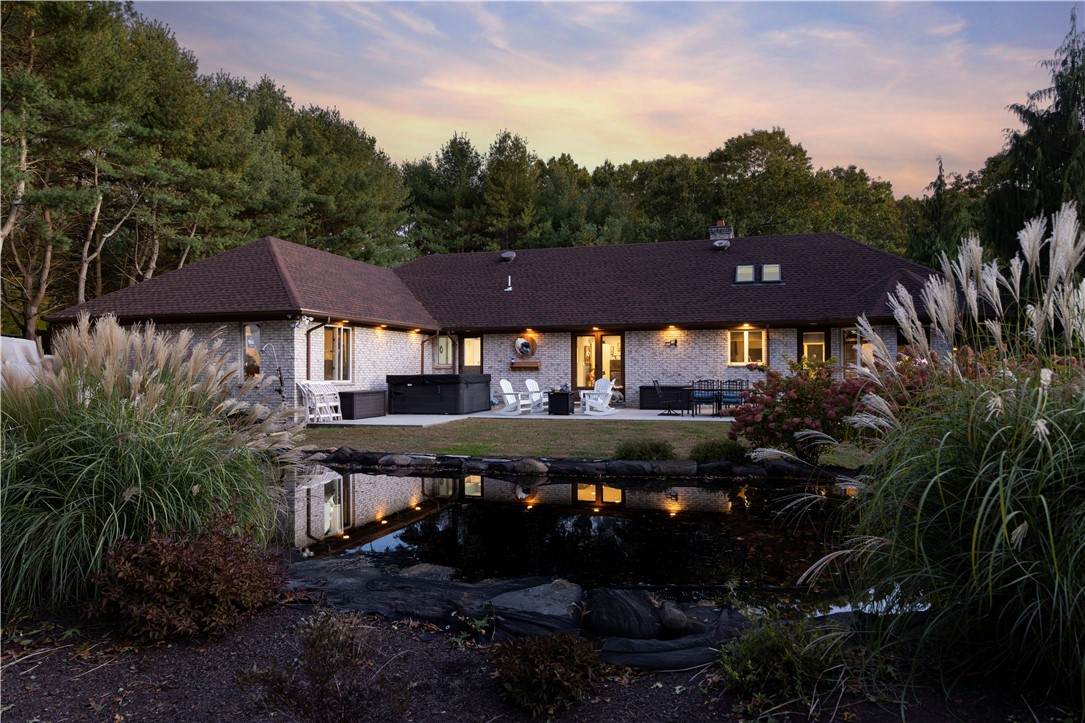 140 White Birch Circle - Photo 1