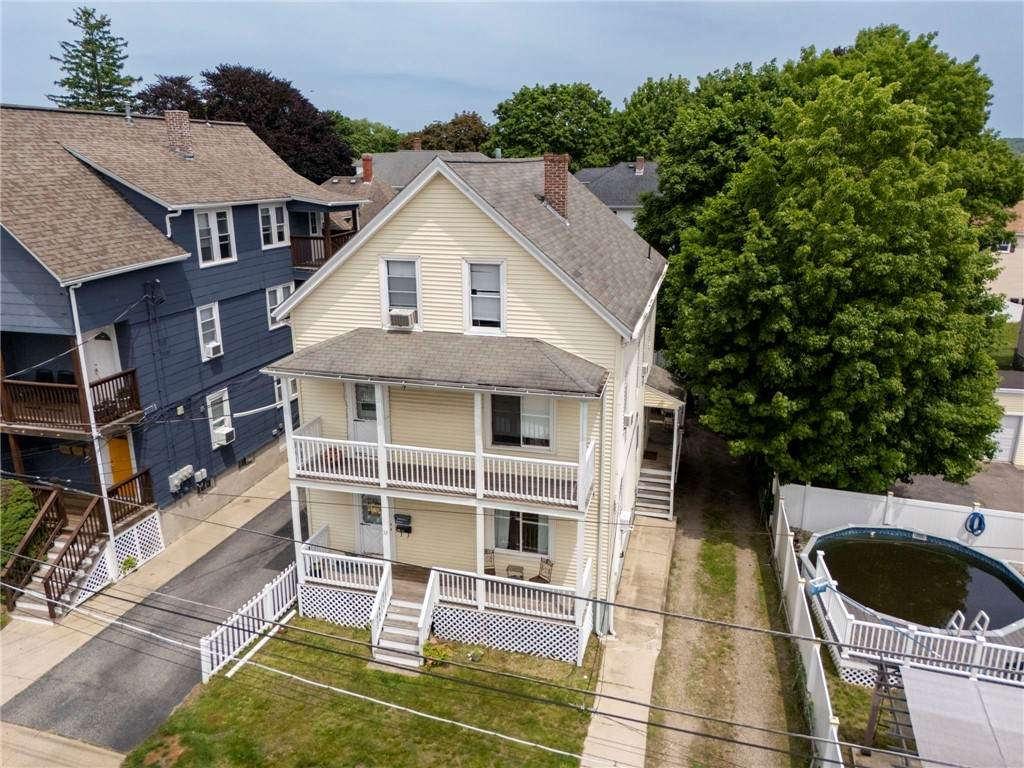 32 Vine Street - Photo 1