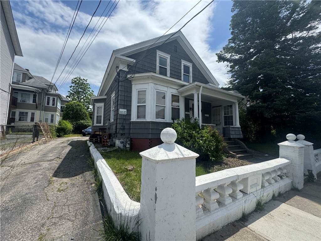 227 Rathbun Street - Photo 1