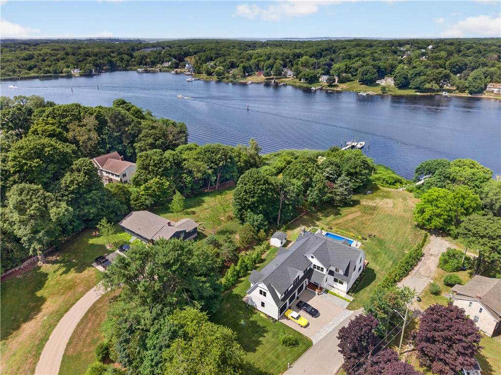 https://bt-photos.global.ssl.fastly.net/rhodeisland/orig_boomver_1_1414352-2.jpg