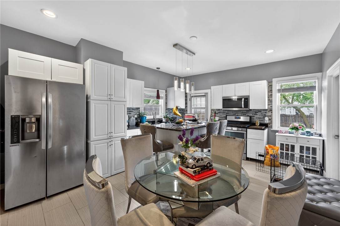 15 Armington Avenue - Photo 1