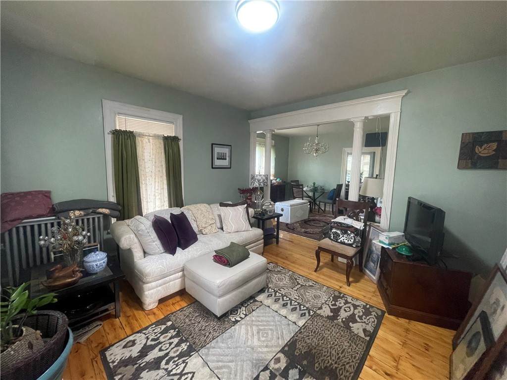 https://bt-photos.global.ssl.fastly.net/rhodeisland/orig_boomver_1_1414560-2.jpg