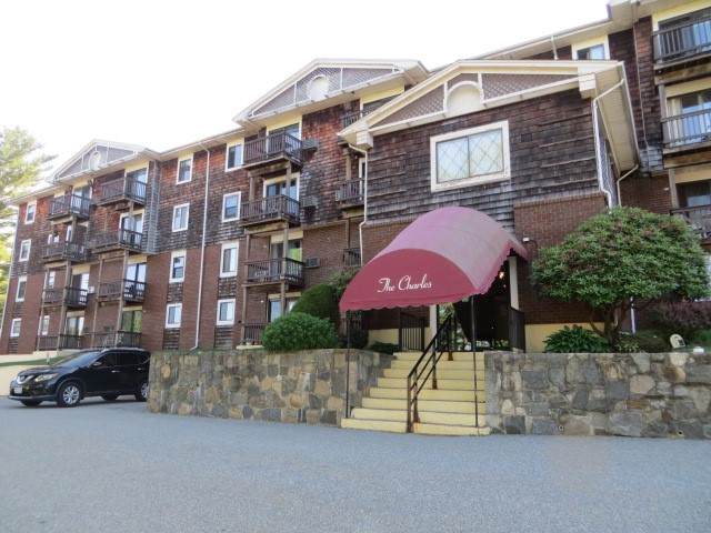 1190 Charles Street - Photo 1