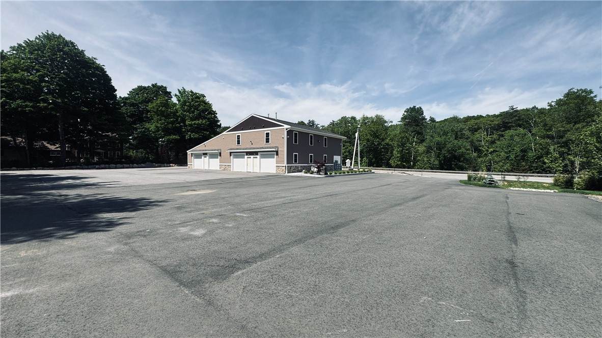 https://bt-photos.global.ssl.fastly.net/rhodeisland/orig_boomver_1_1414835-2.jpg