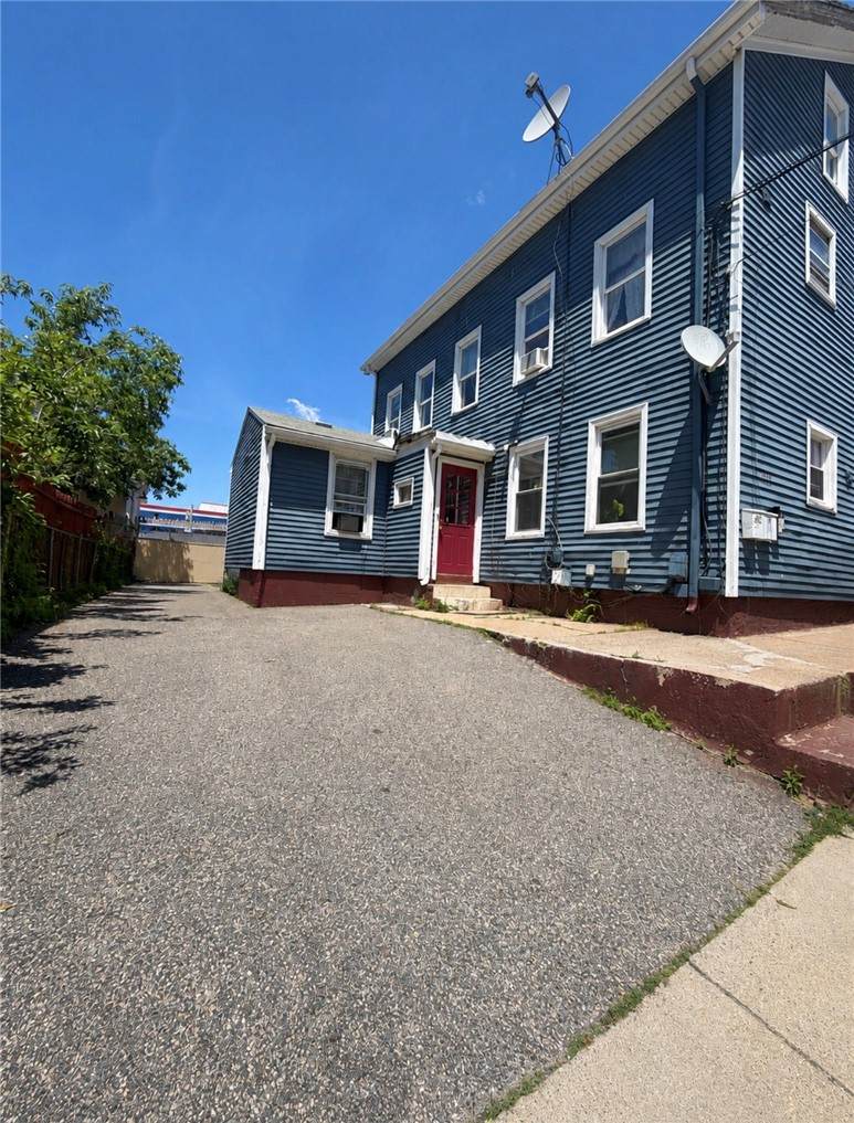 https://bt-photos.global.ssl.fastly.net/rhodeisland/orig_boomver_1_1415117-2.jpg