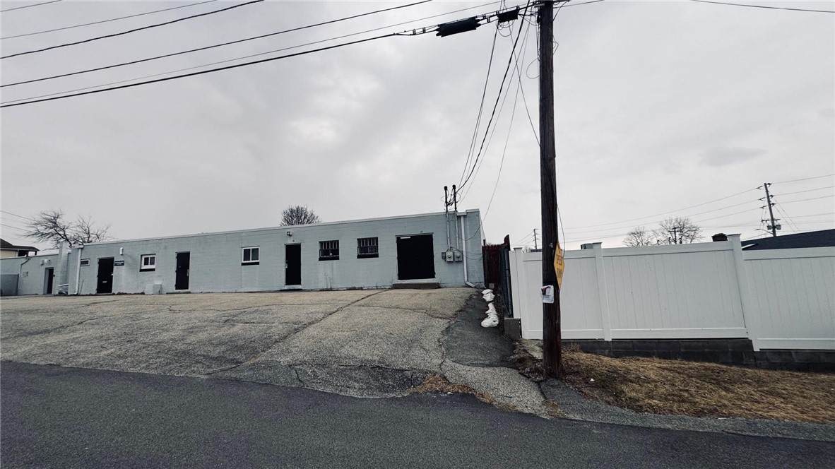 https://bt-photos.global.ssl.fastly.net/rhodeisland/orig_boomver_1_1415567-2.jpg